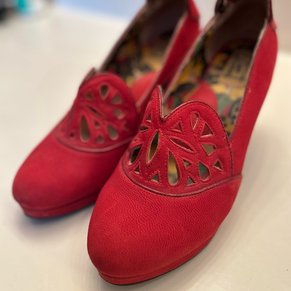 Miss L-Fire Red Suede Vintage Style shoe size: 40